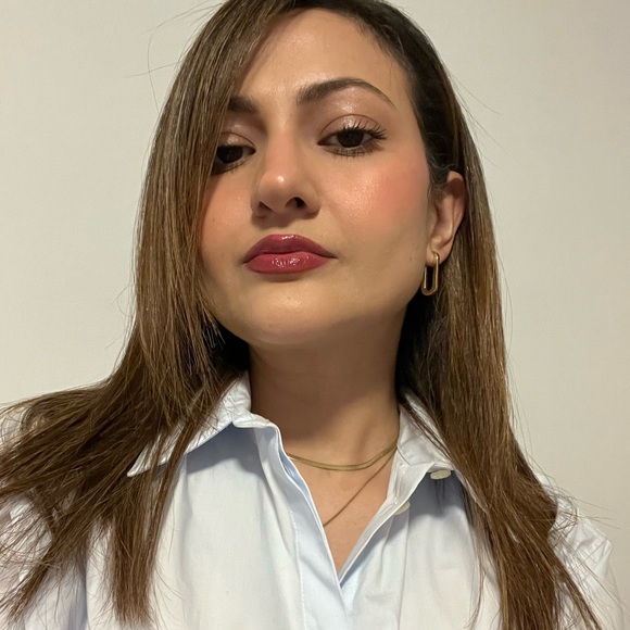 Meet your Posher, Samira - Picture 2 of 2